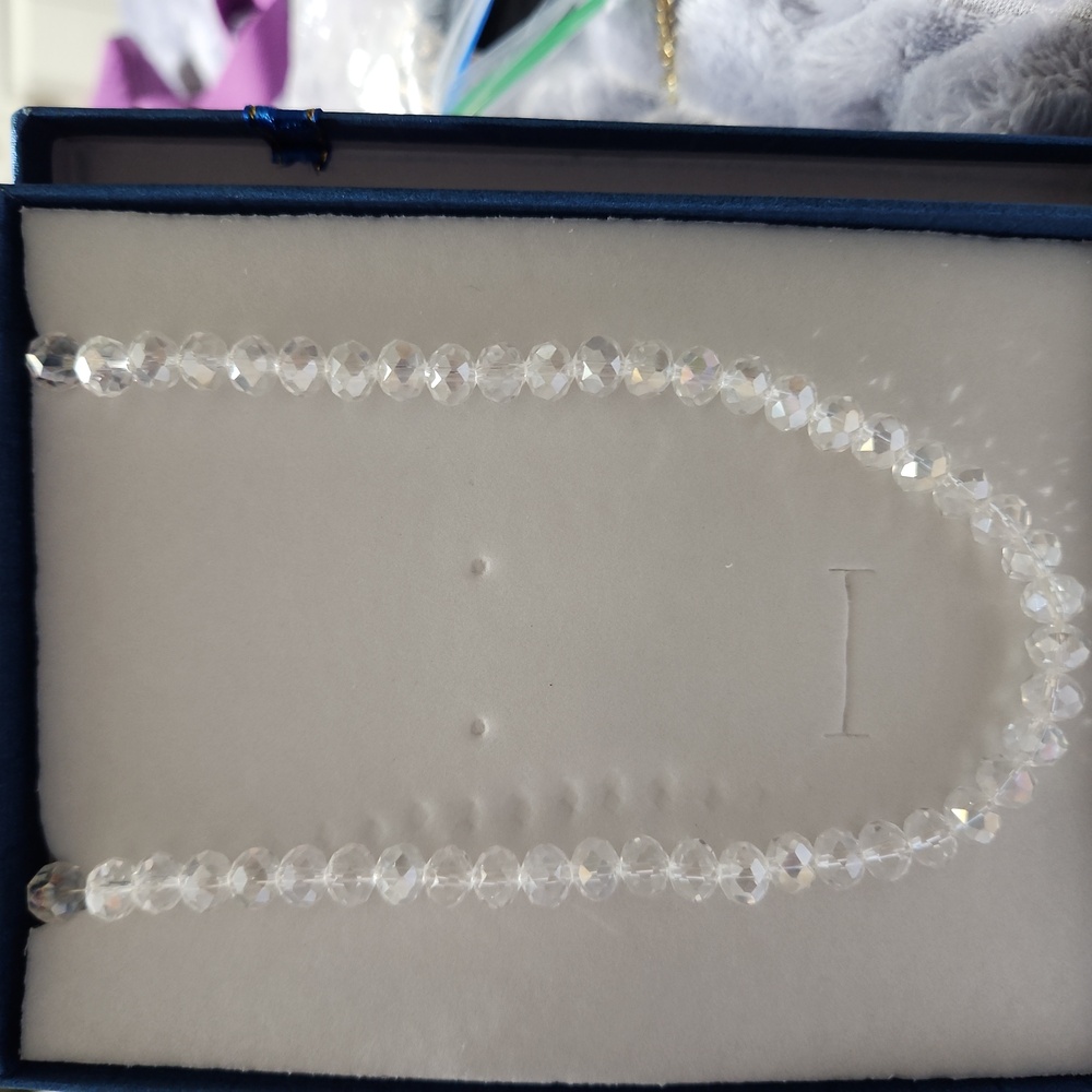 Elegant Crystal Beaded Necklace